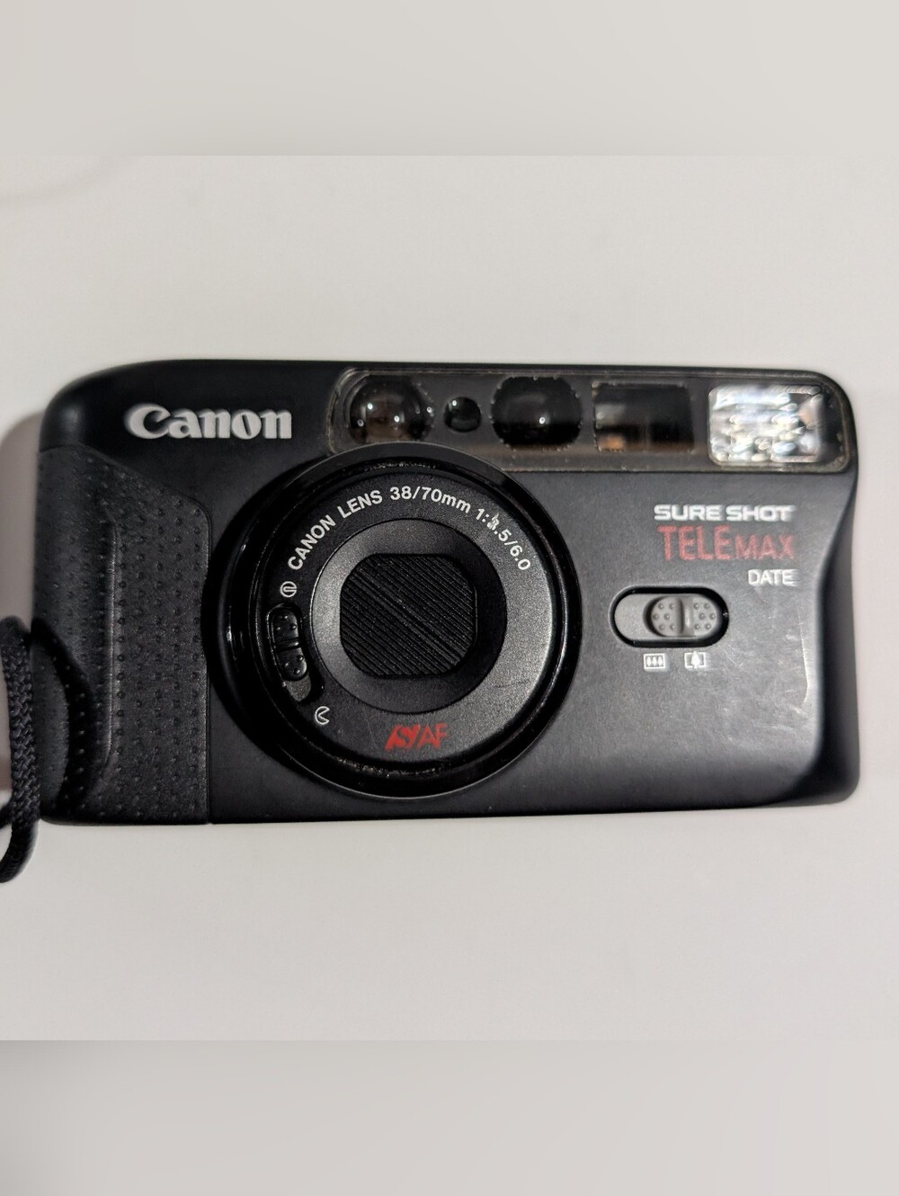 Canon Sureshot Telemax 35 mm Film Camera 38-70 mm Zoom Lens
